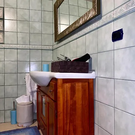 فندق مبيت وإفطار Bianca Di Navarra House بيانكافيلا